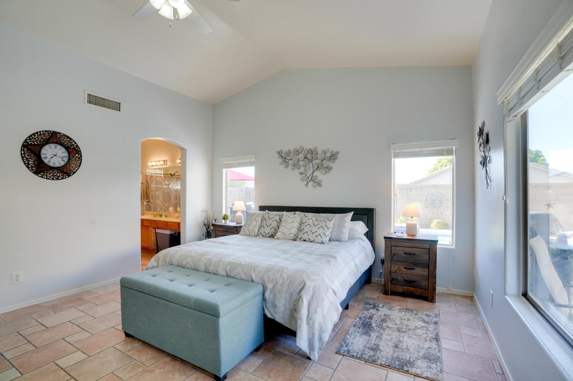 Sunny Surprise Getaway With Private Yard And Pool Βίλα Εξωτερικό φωτογραφία