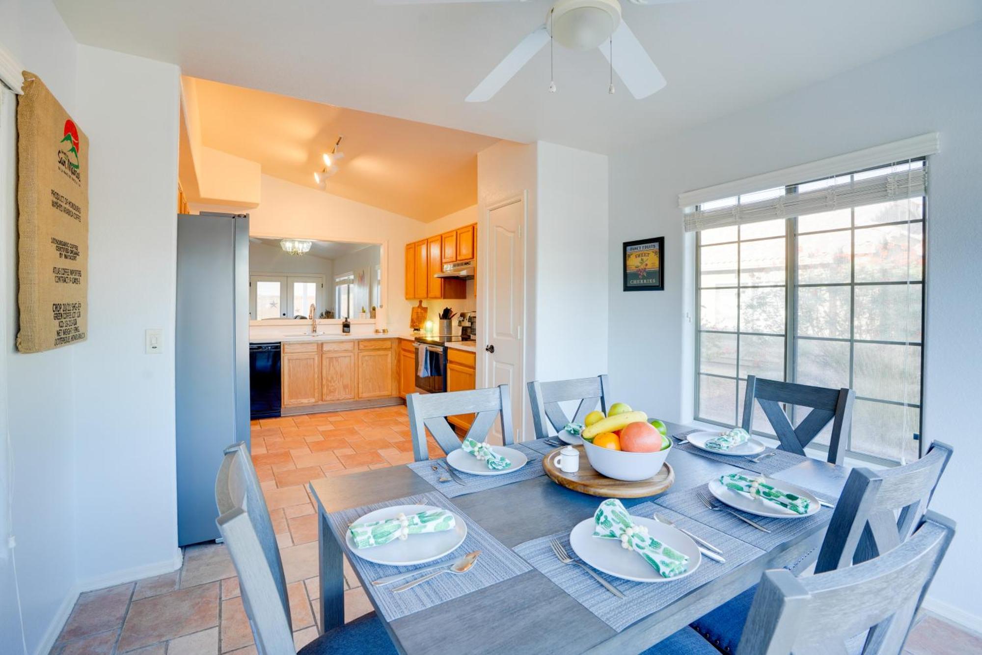 Sunny Surprise Getaway With Private Yard And Pool Βίλα Εξωτερικό φωτογραφία
